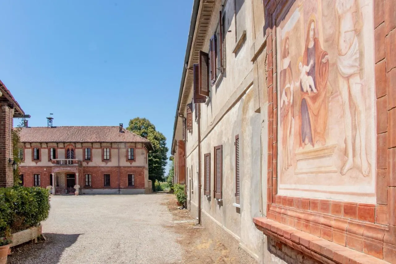 Mahthildis Agriturismo B&B Vermezzo 0*,  Italia