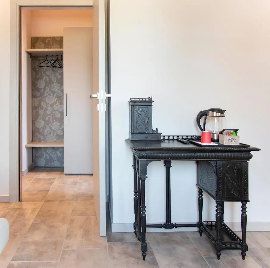 Mahthildis Agriturismo B&B Vermezzo 0*,  Italie